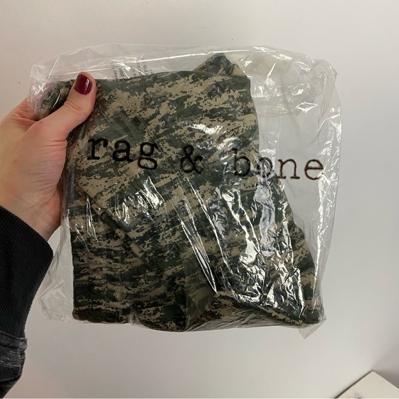 Rag & Bone City Mini Sweatshort Army Multi Womens Large Camo Green Pockets Terry - Picture 12 of 12